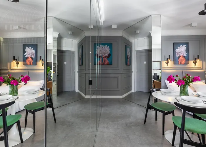 Feminine Studio Fragola Apartments
