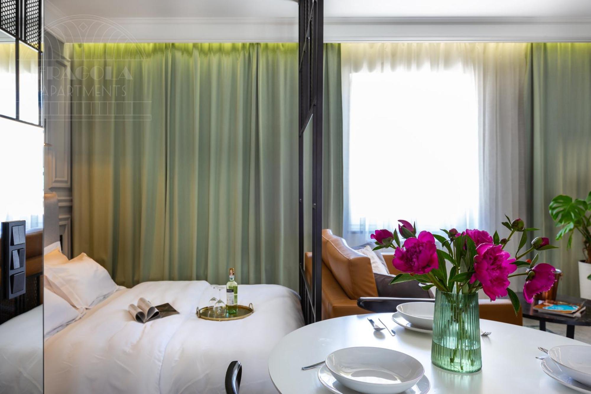 Feminine Fragola Apartment Krakow